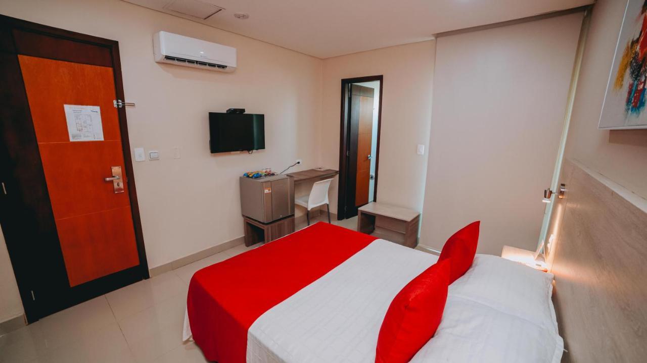 Hotel Seven Монтерия Экстерьер фото